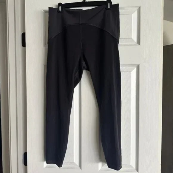 NWT Lululemon InStill High-Rise Tight 25" Black size 18 - Picture 3 of 5